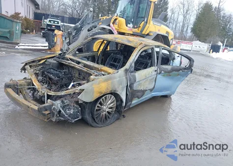 2012 Chrysler 200 Limited из США, поврежденный, VIN 1C3CCBCB3CN279033